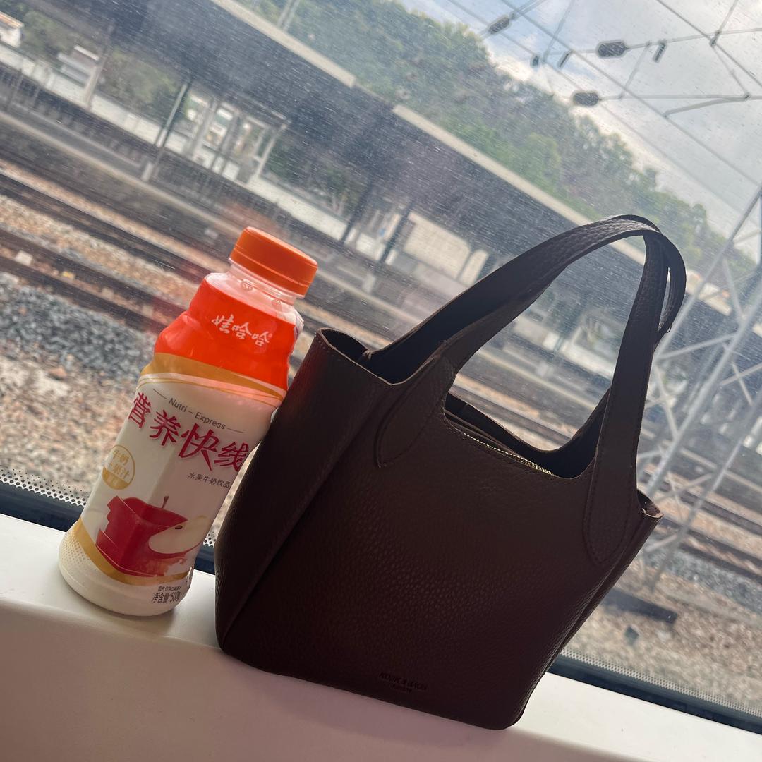 手打柠檬茶的欢欢