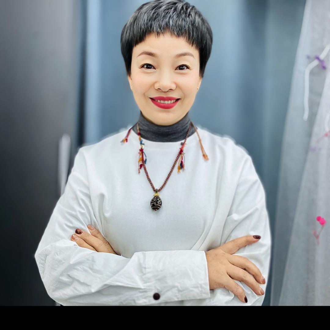 卖塑身衣的苏苏