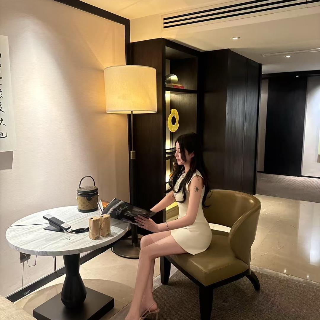 @差不多小姐