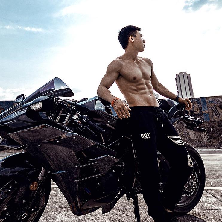 街健呆木头@抖音