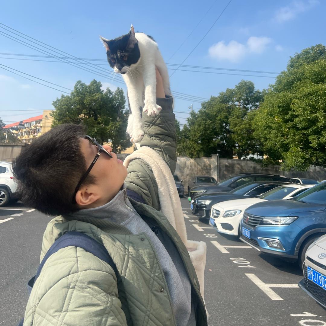 小脑门的快乐生活