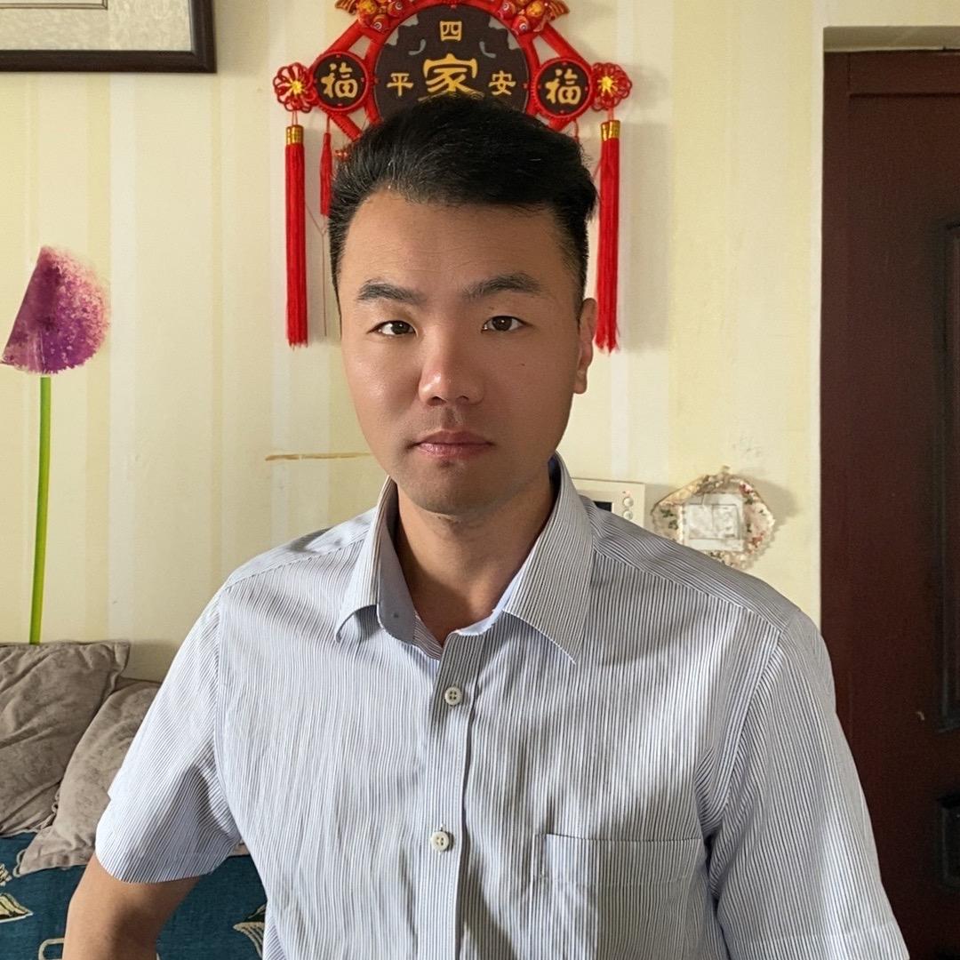 老莫爱唱歌🎤