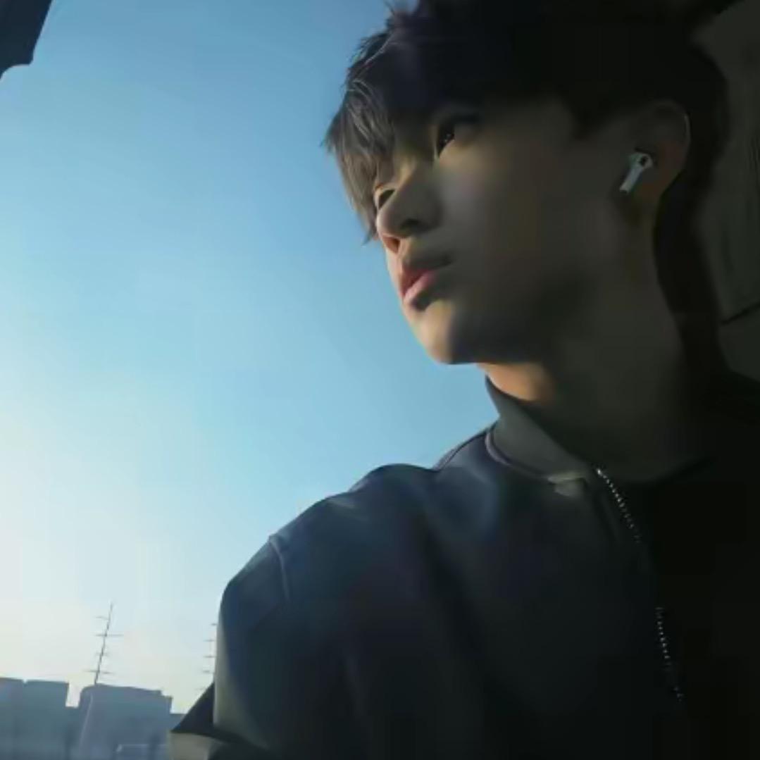 16了我妈晚上十点还收我手机