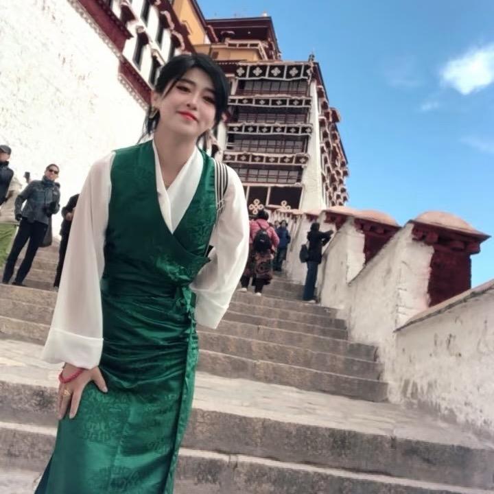 甜栗院的赫本💗