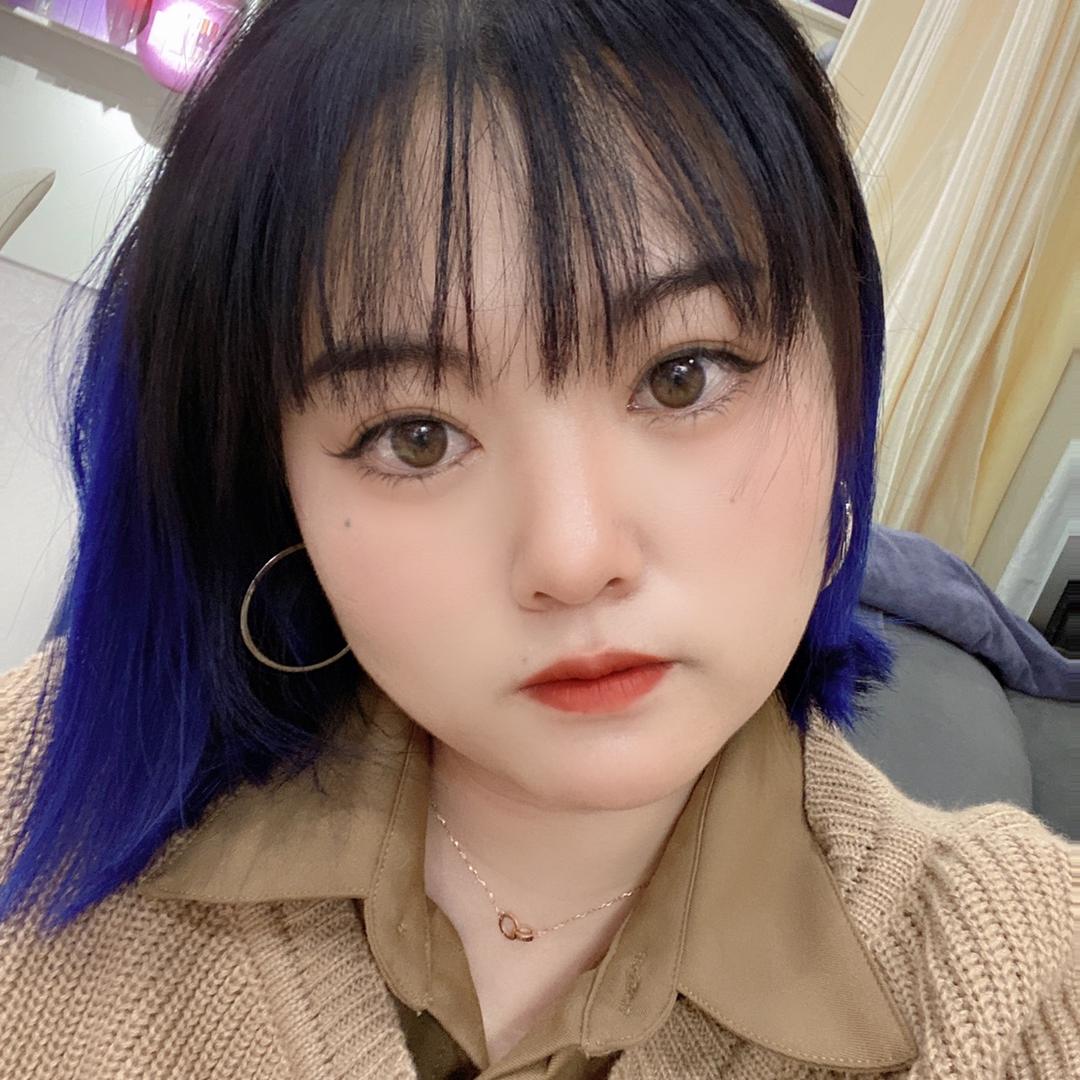 请叫我帅小姐🍃