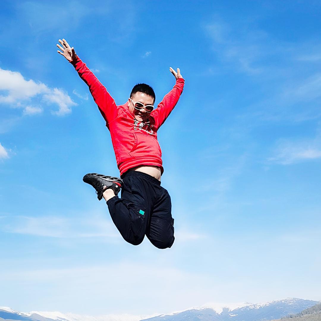 宇宙旅人日常～孟彪