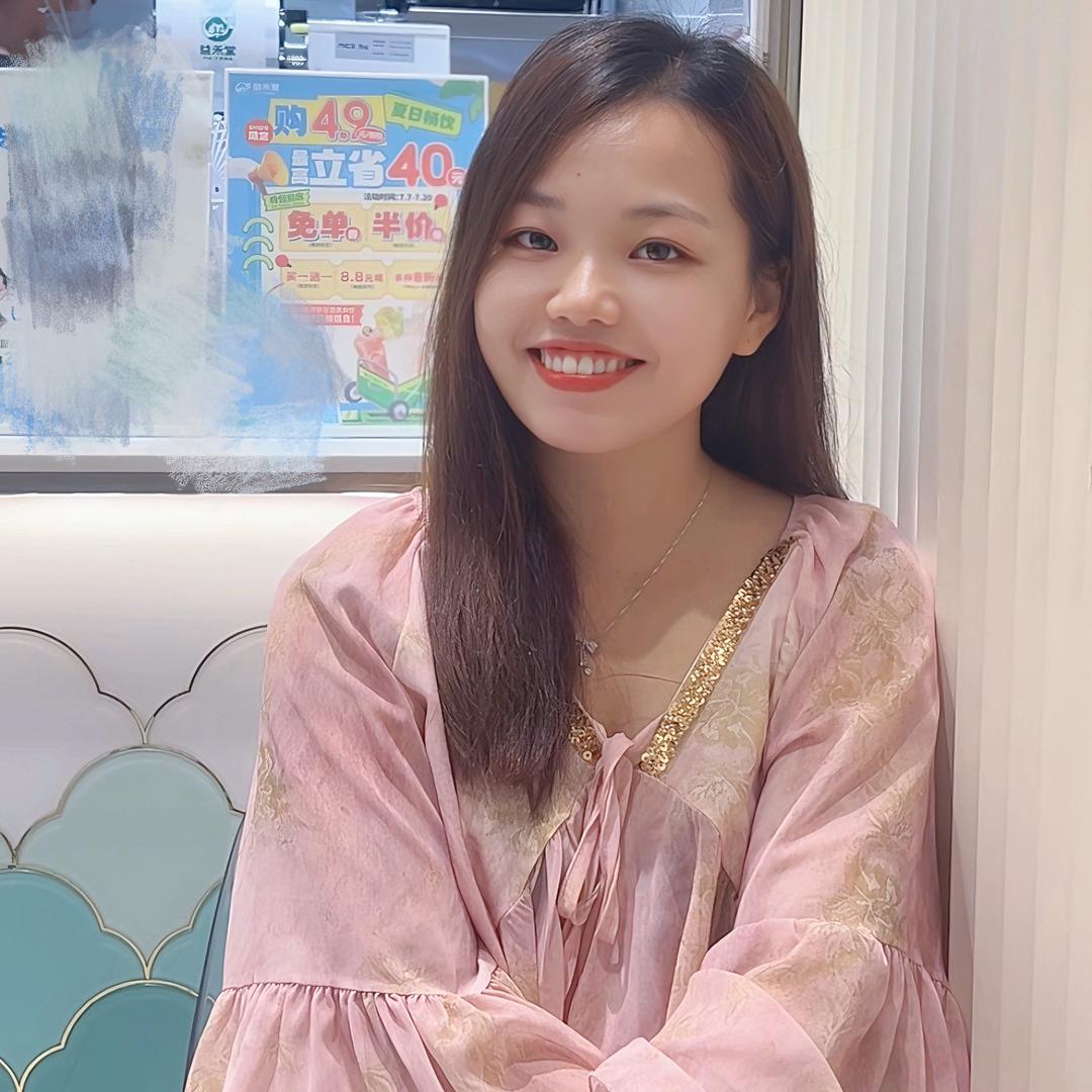 广西☘️蓝家六姑娘💋