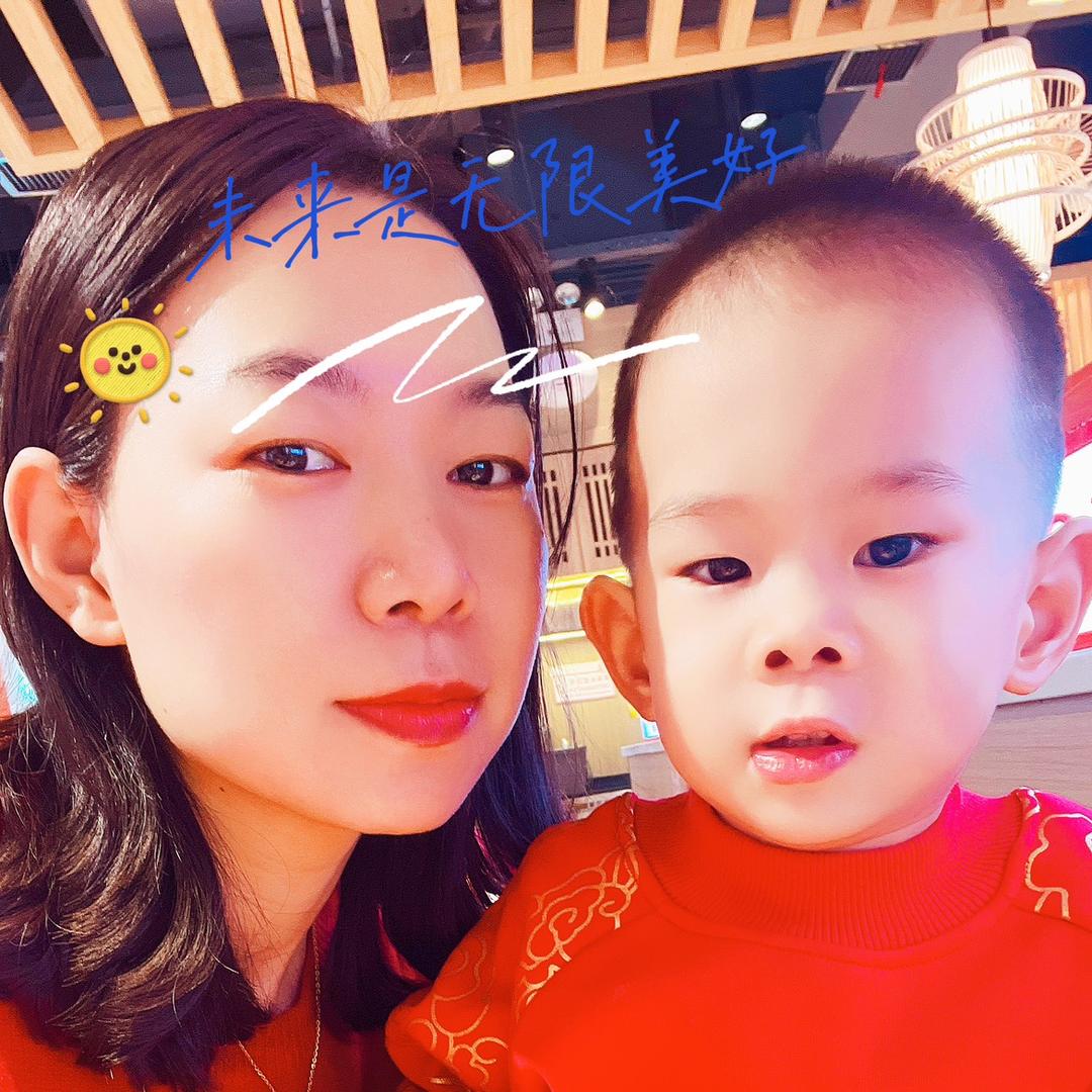 汤圆妈妈是蓝蓝