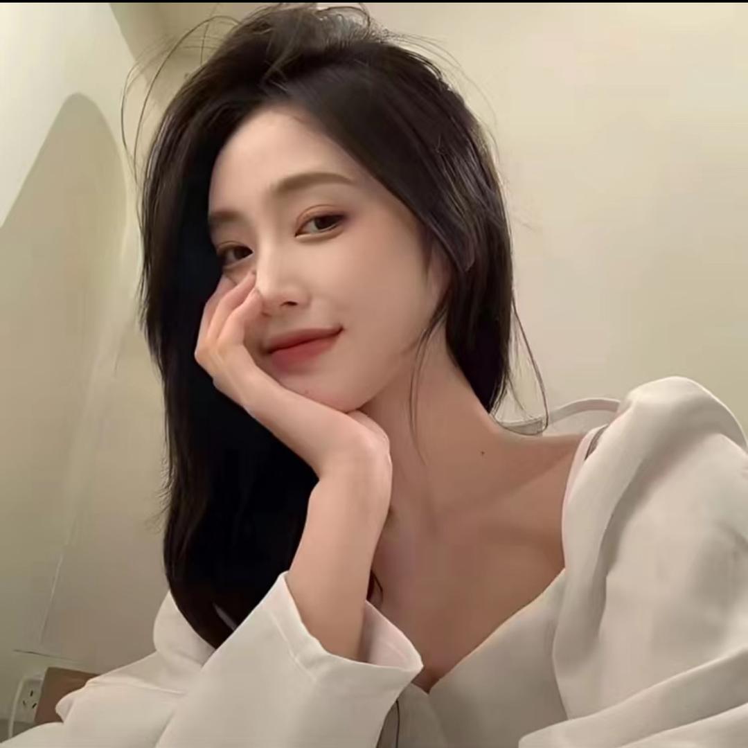 晶晶穿搭
