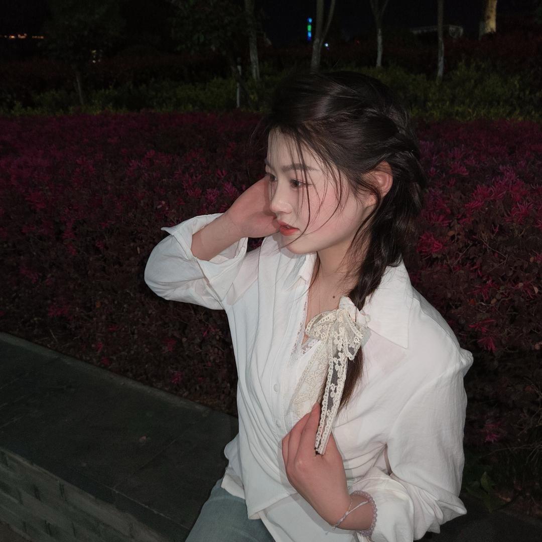 铮铮吃不胖ʏ̆̈