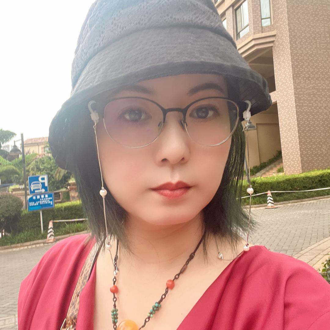 琉光指间美容美甲