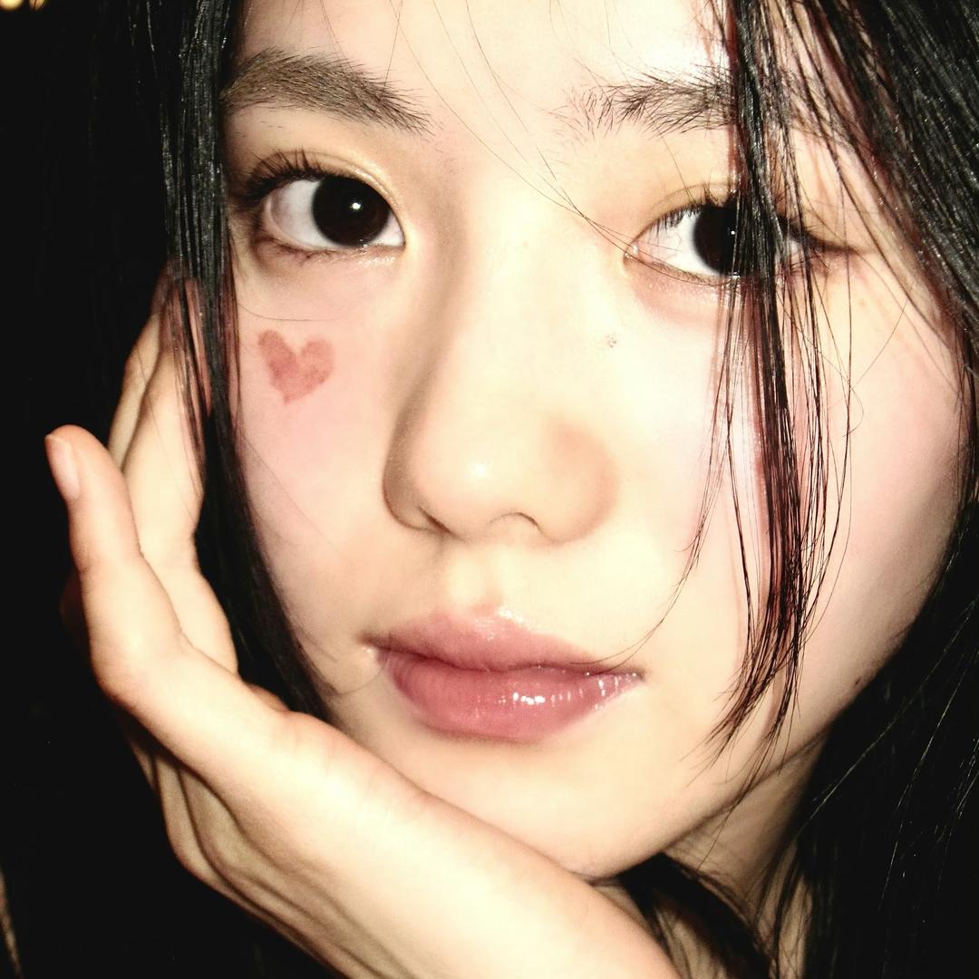菡