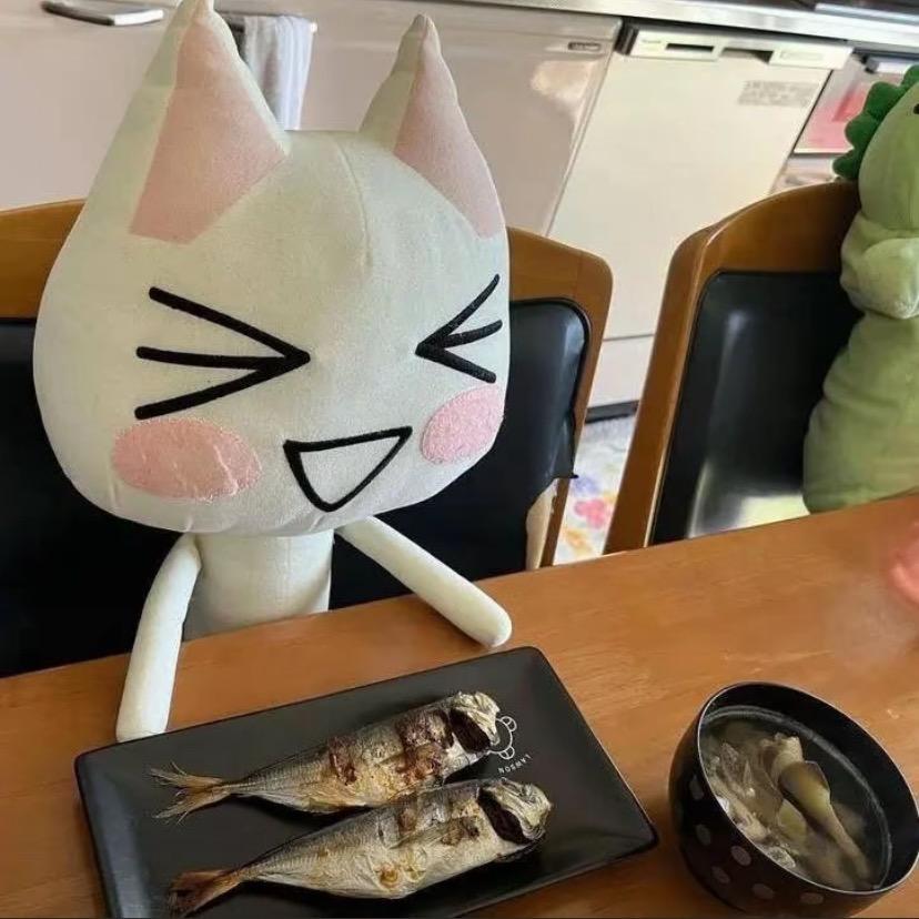 我有猪癫我要吃薯片炸鸡火锅烤肉要吃汉堡包