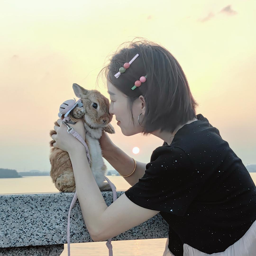 萌小希同学