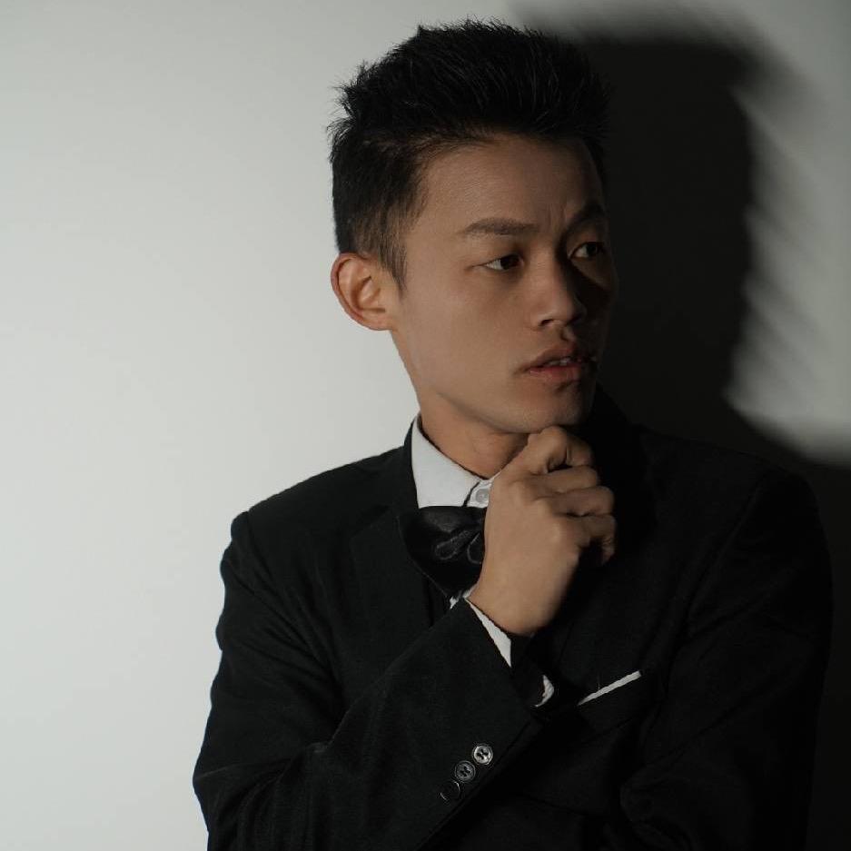 故事（靠有才团队）