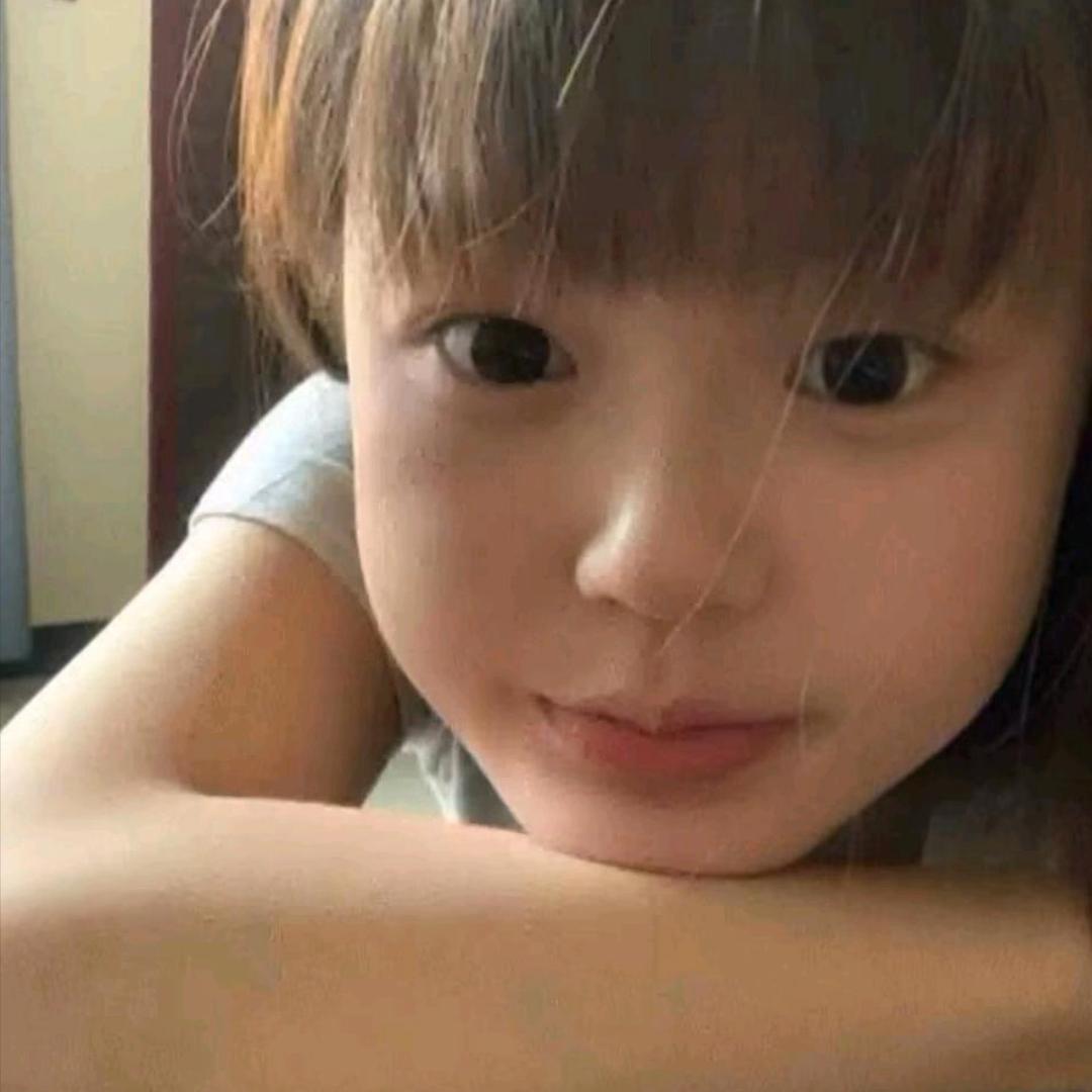 滿的、