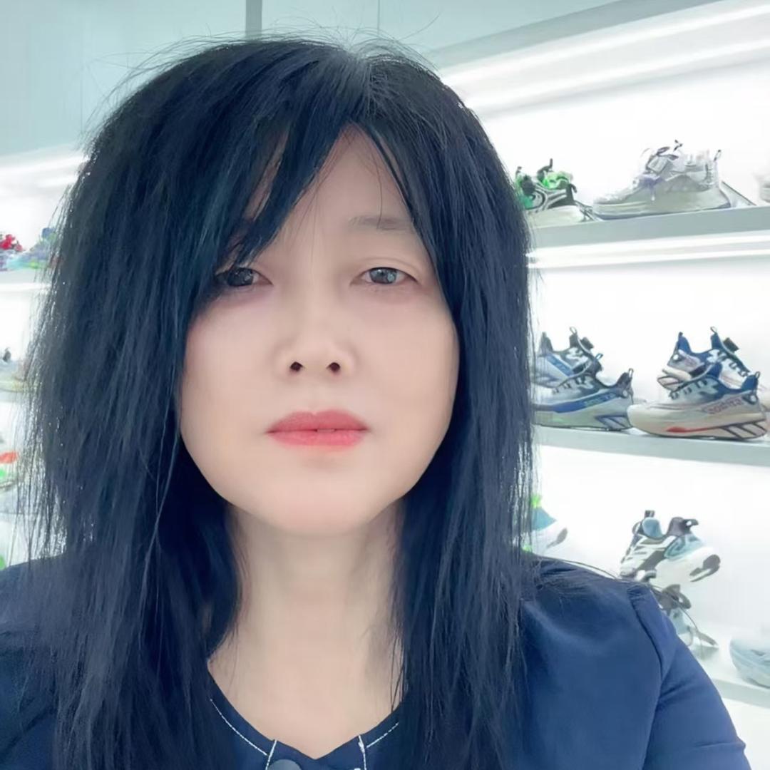 石家庄黄蜂比奇童鞋总代理