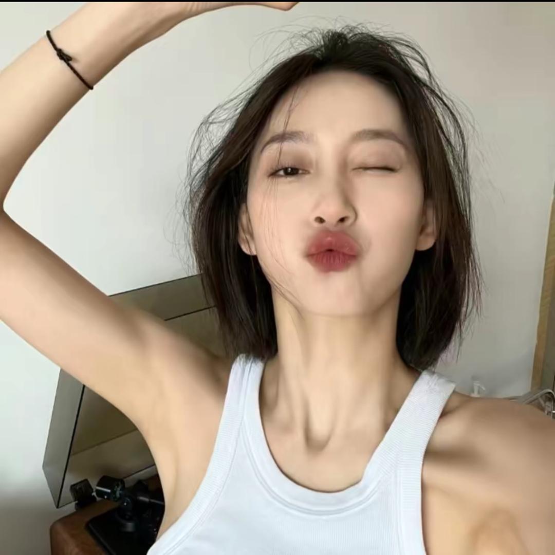 Li春雨.