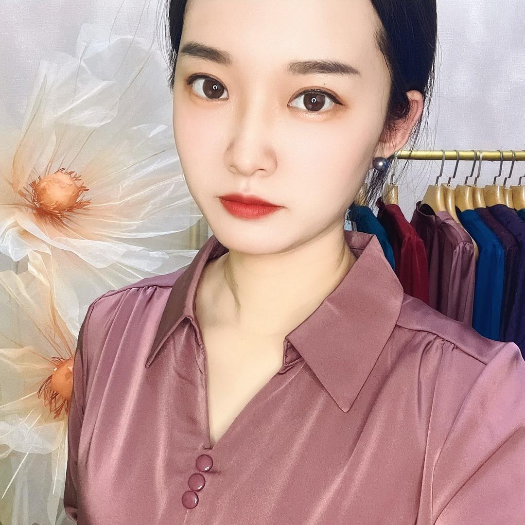 靖文时尚妈妈装