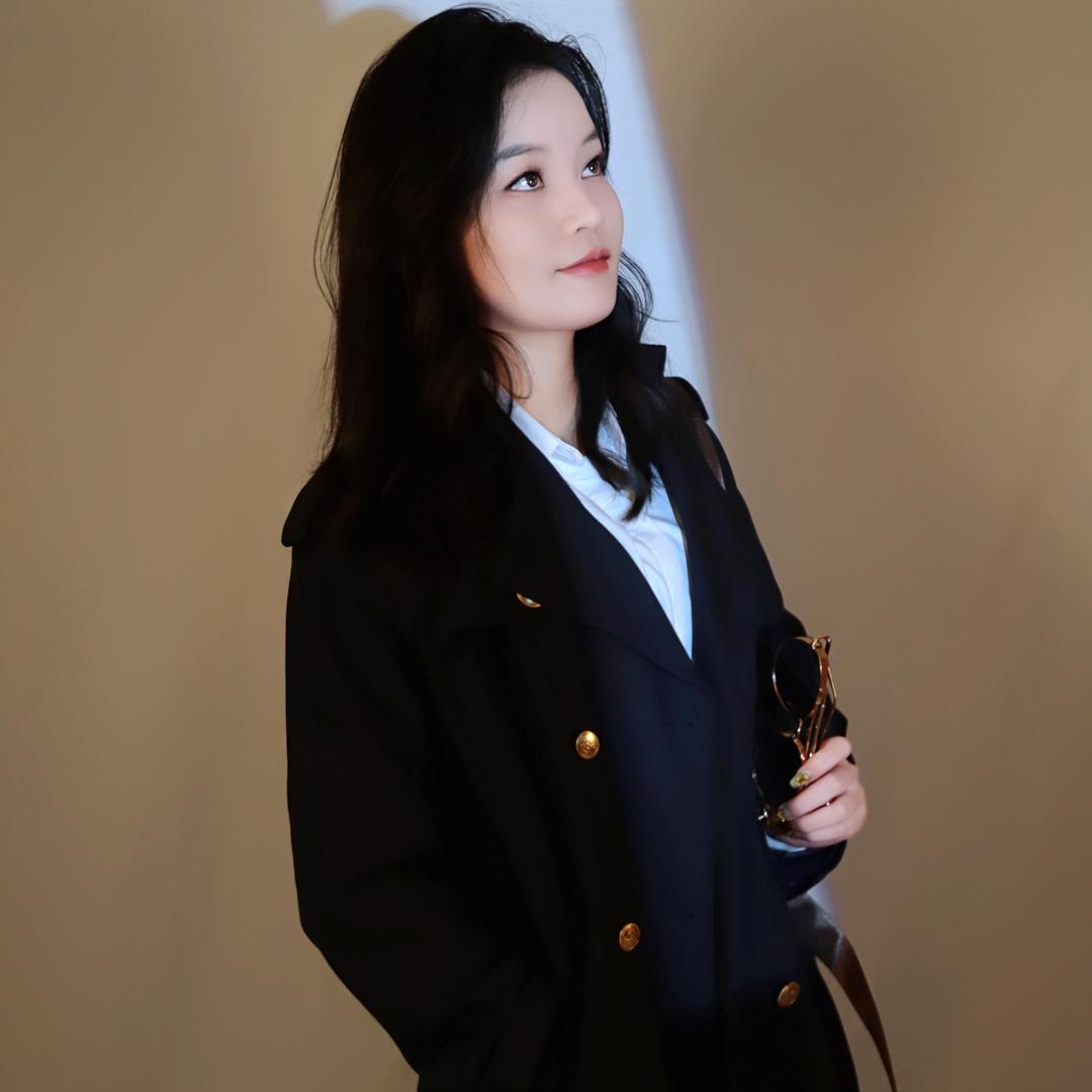 秦凯丽LILY