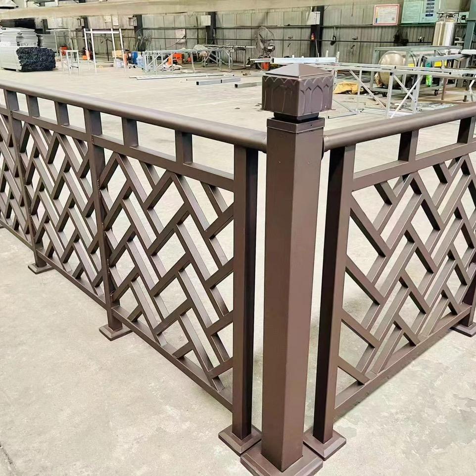 佳武护栏厂—王丹