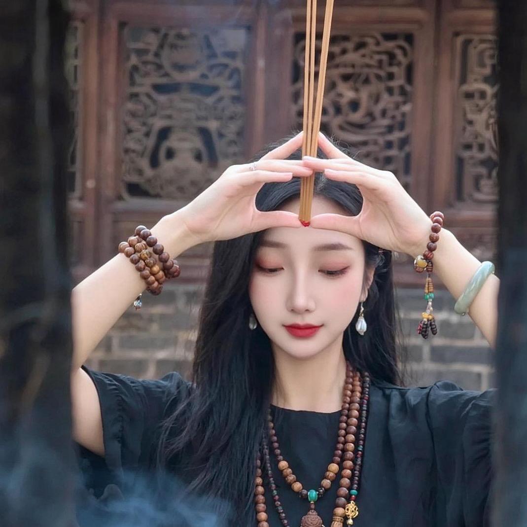 曼怡文化正心正念