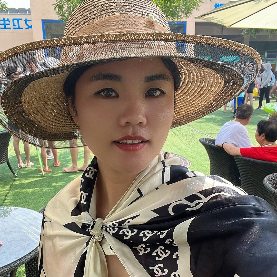 娜姐爱卖包