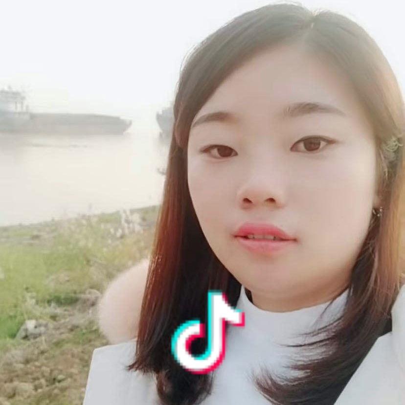 三妹，，