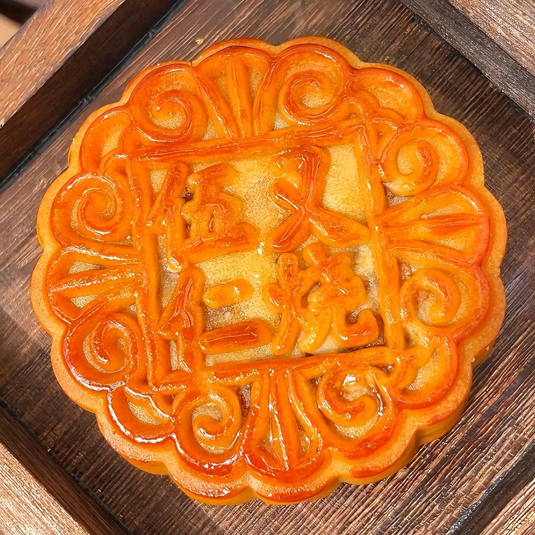 合浦黄记伍仁叉烧月饼