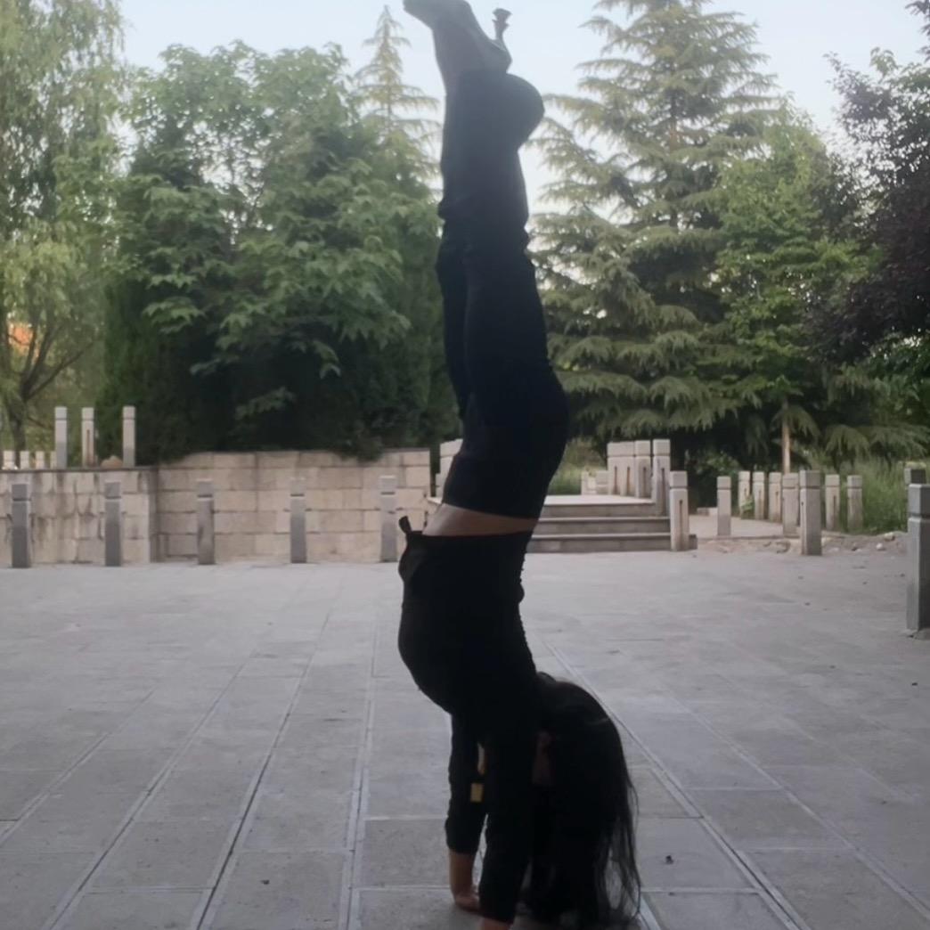 彩红