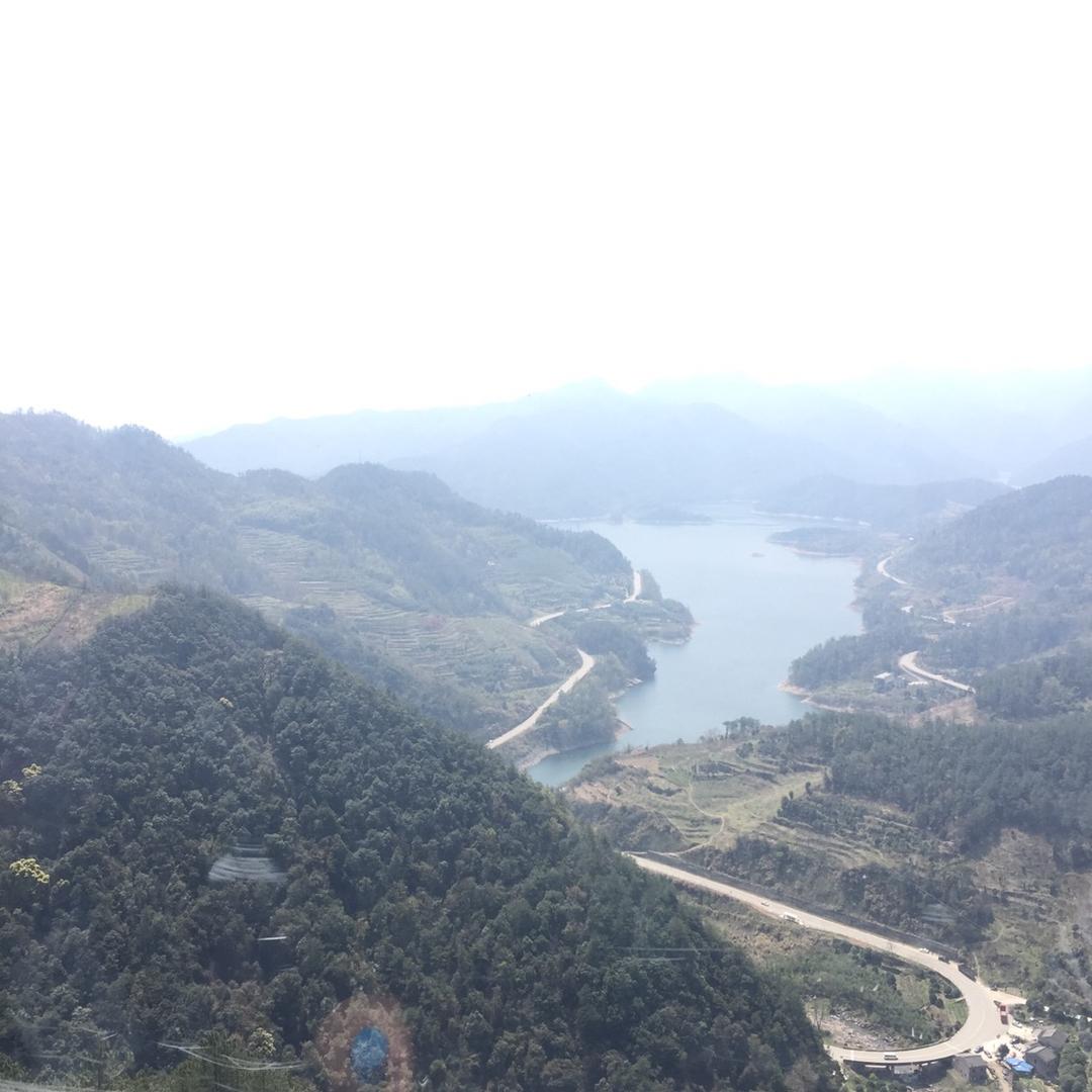 秦玉峰