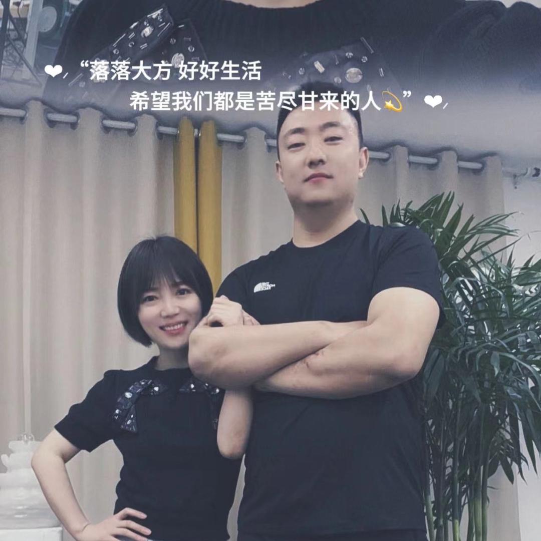 爱做饭的黑宝宝