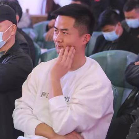 胡晓明在夏邑（助农直播）