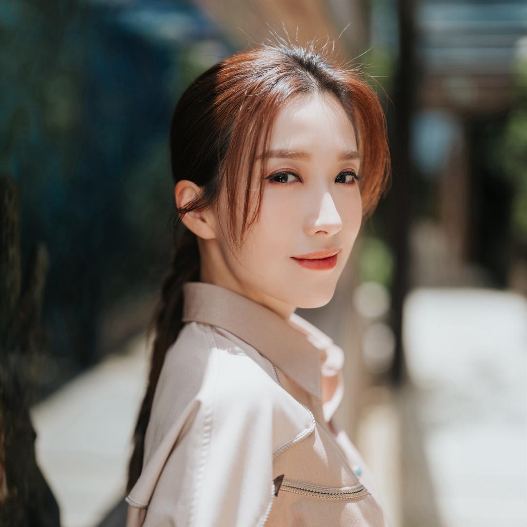 姚子羚Elaine