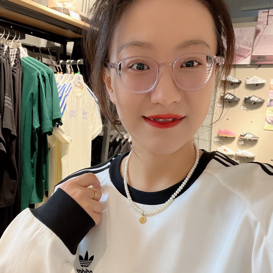 易县惠友阿迪达斯