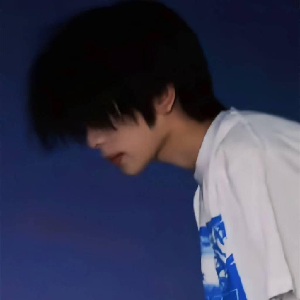 小Y