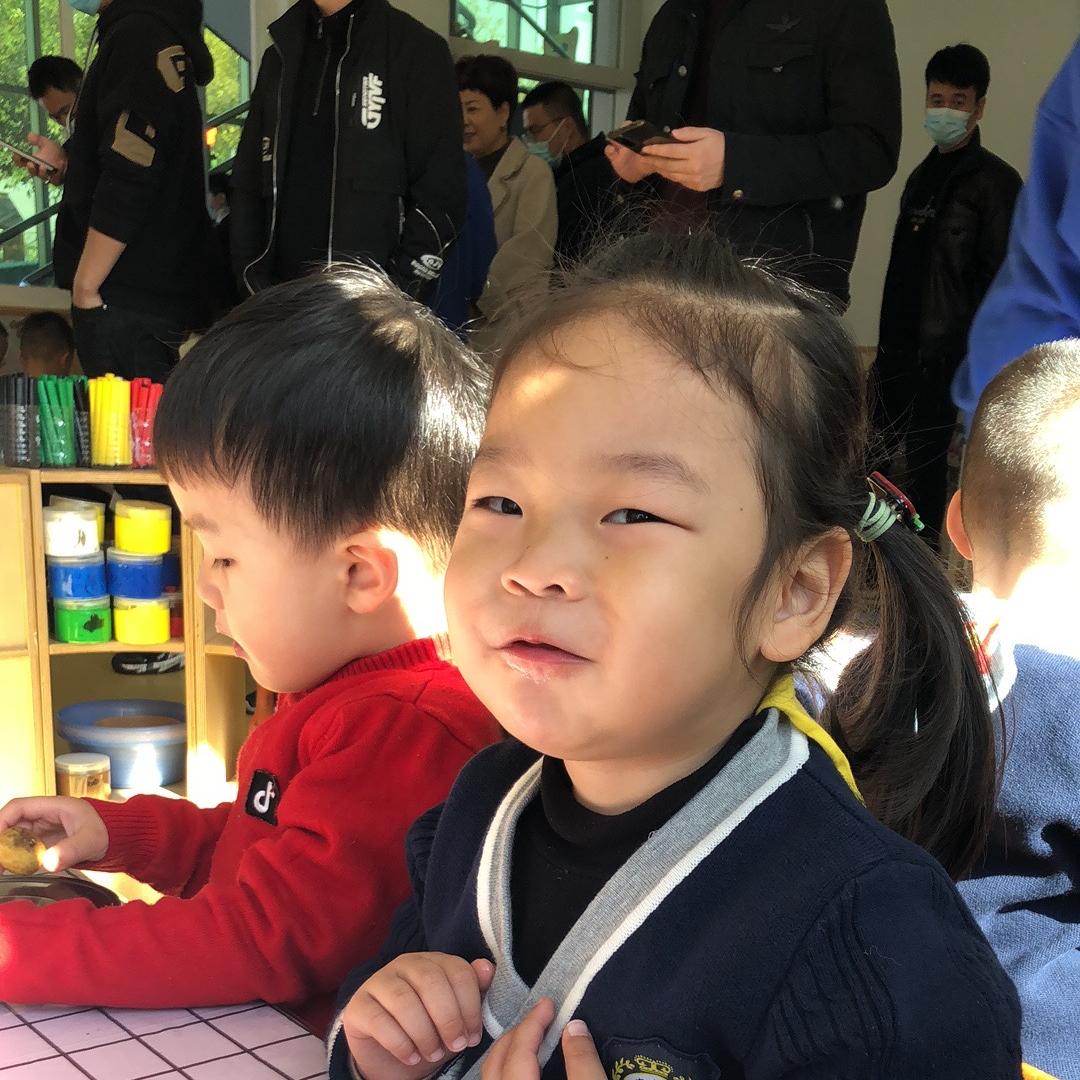 BEROYAL瑞安市鑫泰文化传媒有限公司家纺专卖店