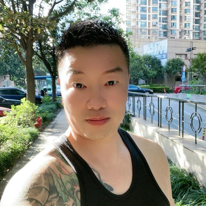 慈溪峰哥（早上五点四十唱歌）