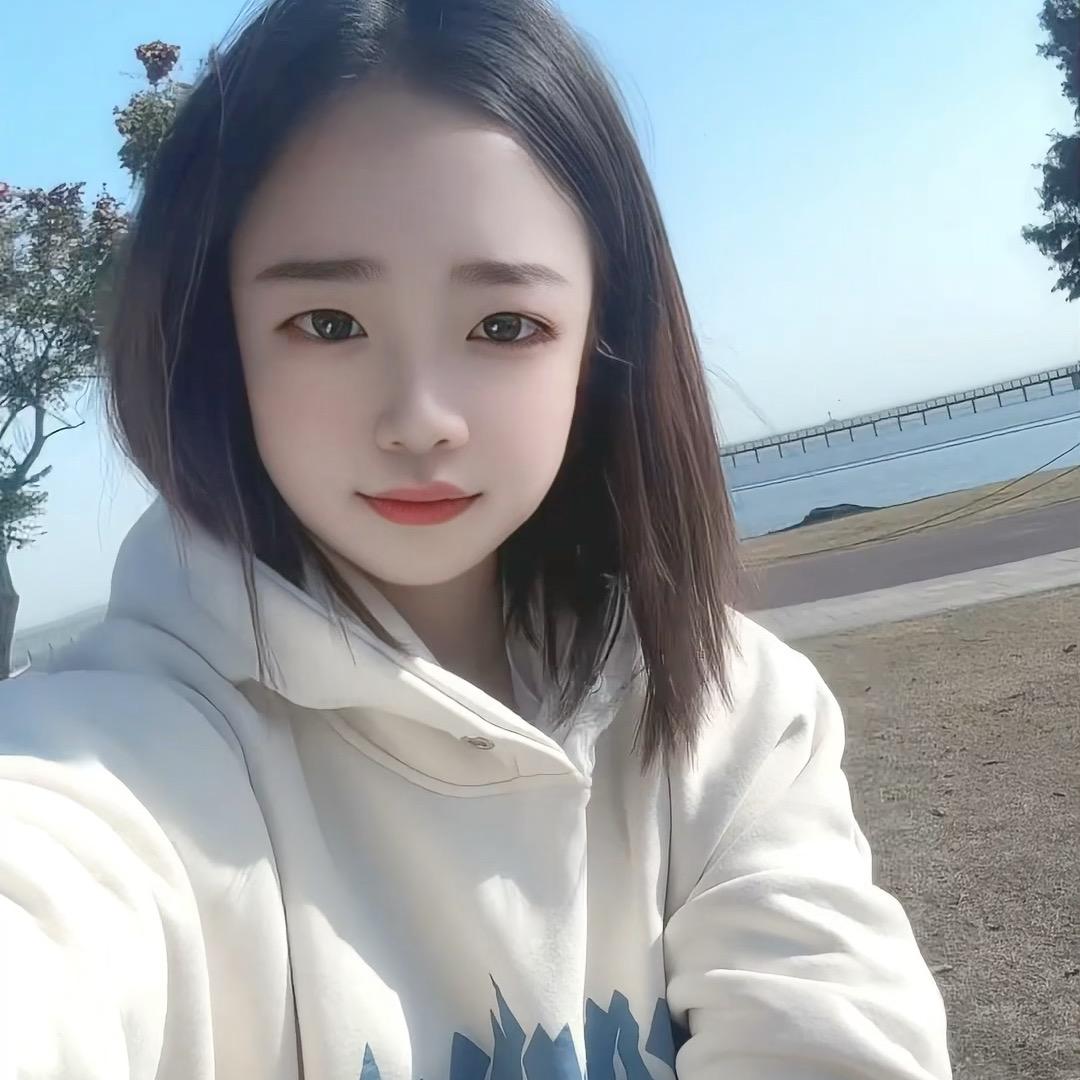 🍀 柒7 𝓵𝓸𝓿𝓮