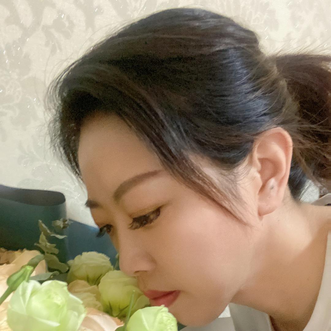 黄玲（工程资料）