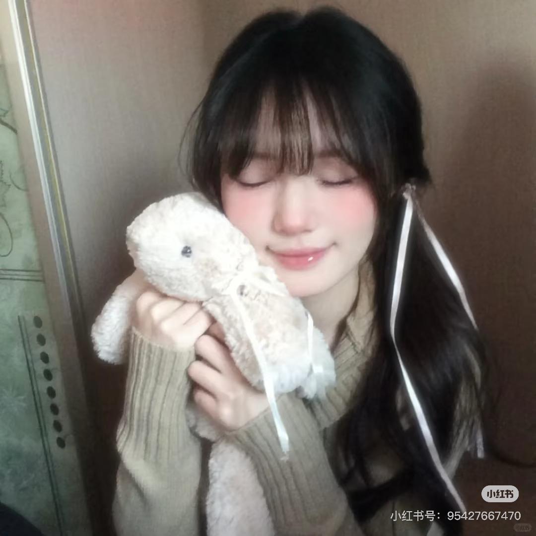 一朵酱酱O.
