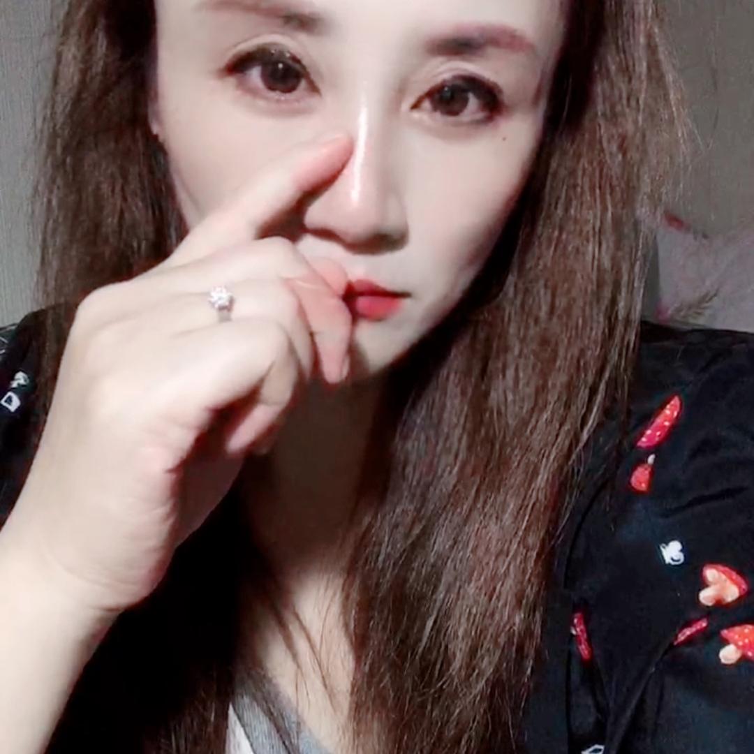 杨丽