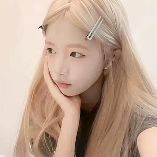 筱不是小💕