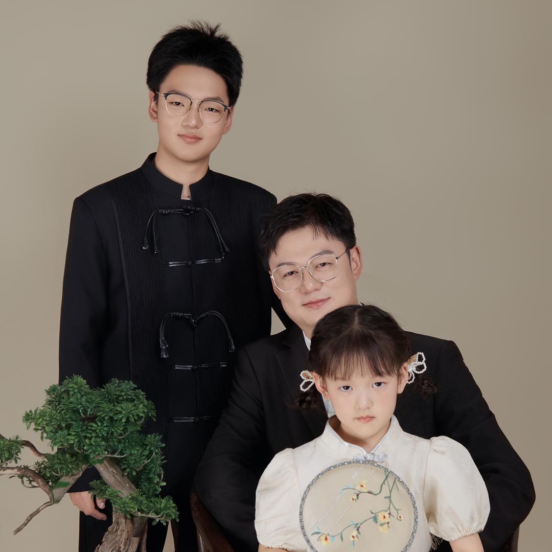 乐乐文文爸爸的日常