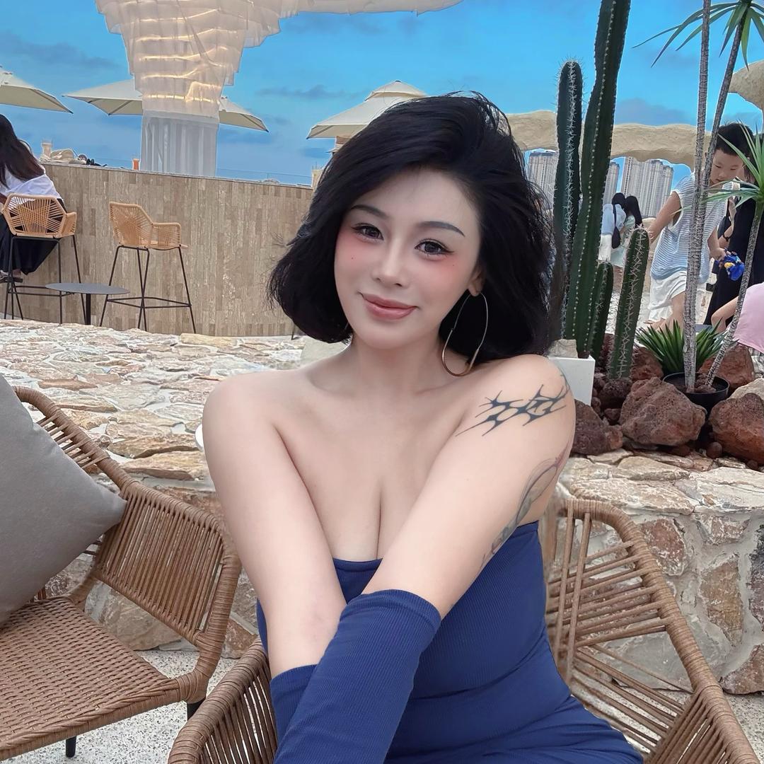 叁月半儿