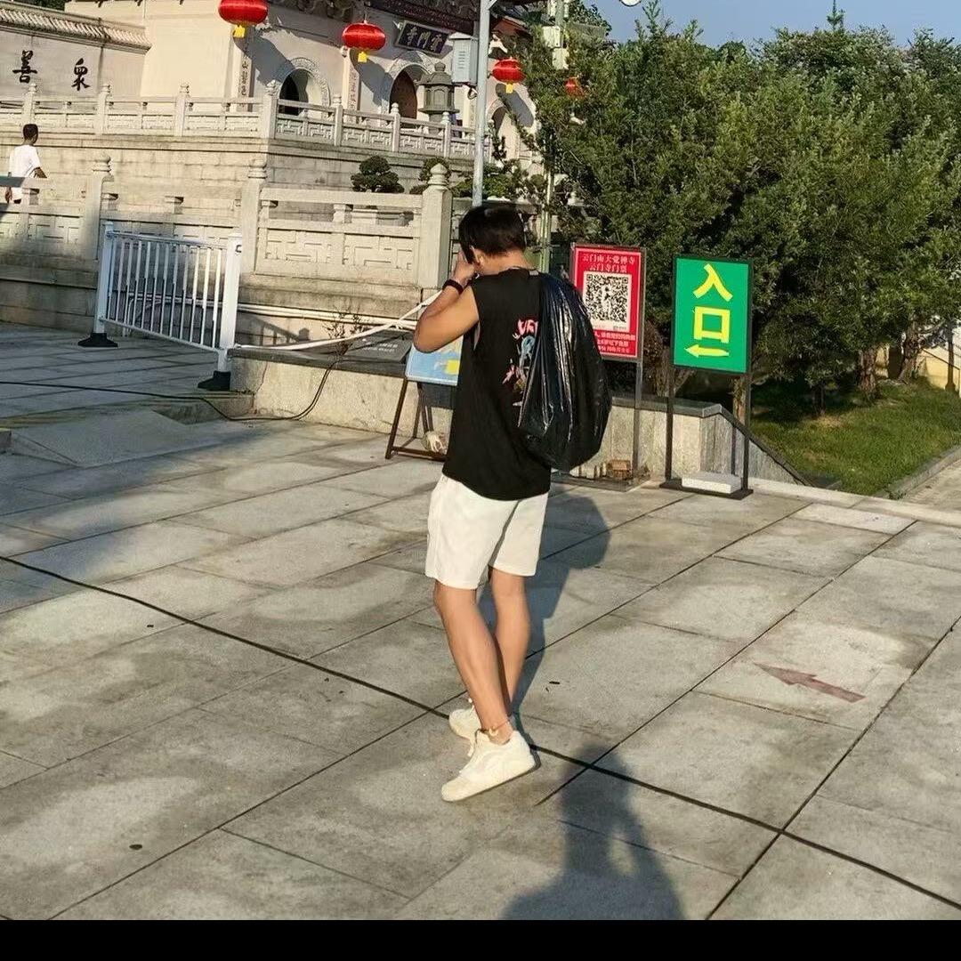 Chen2hi8in