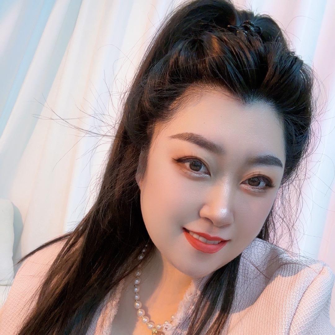 胖淇淇大码女装店