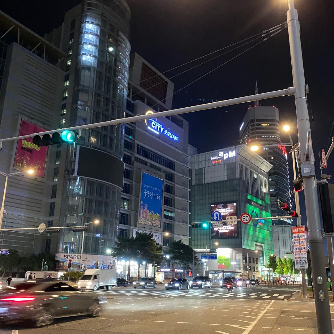 🇰🇷裤小姐与衣先生的浪漫邂逅