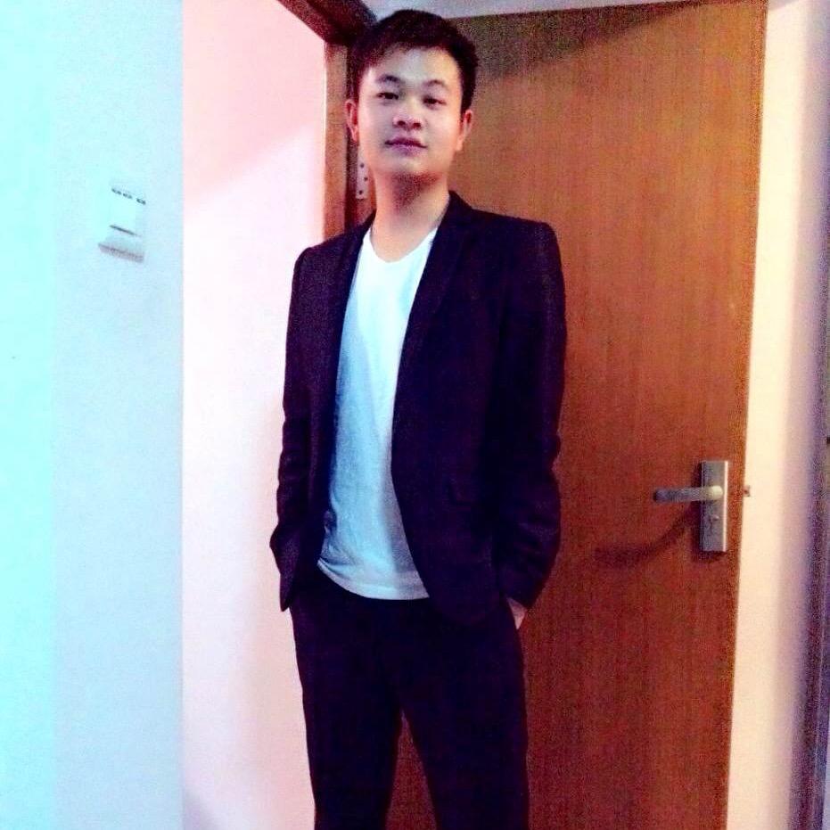 姚奇在农村