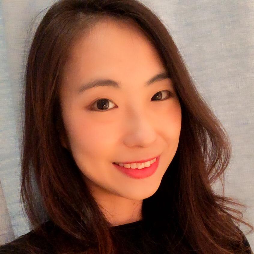 玩粉彩的蔓蔓
